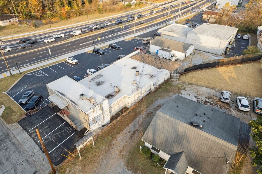 More Photos Of , Smyrna General Retail For Sale