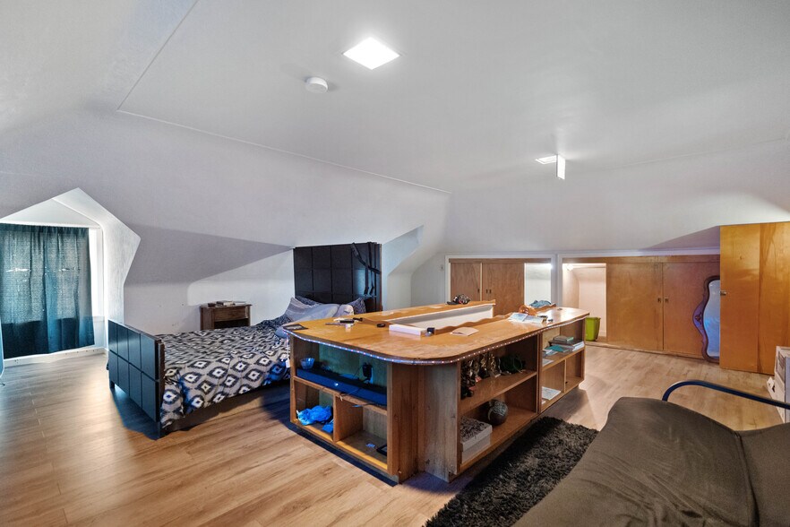 More Photos Of 701 Thompson Ave, Donora Funeral Home For Sale