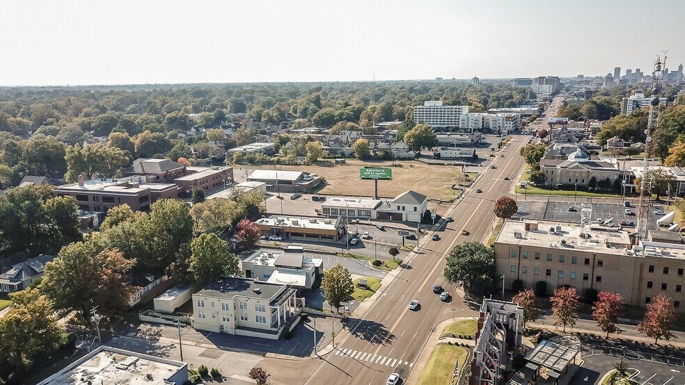 More Photos Of 1981 Union Ave, Memphis Loft Creative Space For Sale