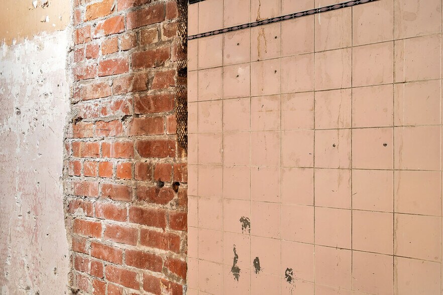 More Photos Of 331 Georgia St, Vallejo Storefront For Sale