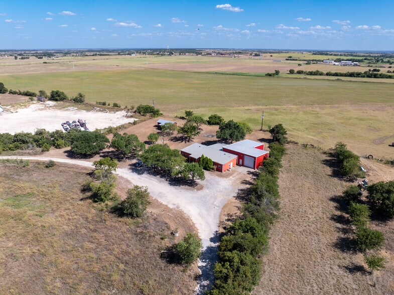 More Photos Of 400 Windy Hill School Rd, Georgetown Flex For Sale