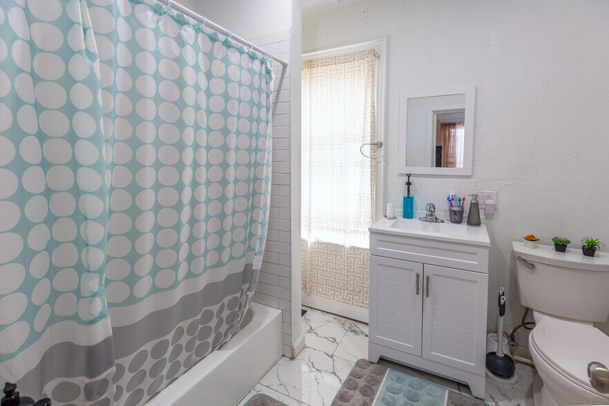 More Photos Of 211 Court St, Plymouth Apartments For Sale