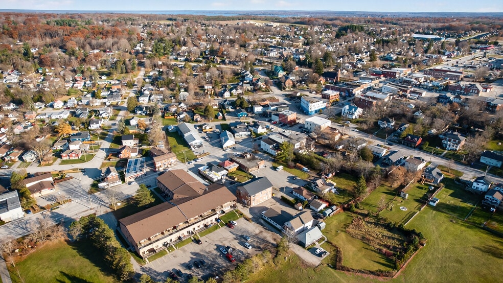 More Photos Of 2 Tessier Dr, Penetanguishene Apartments For Sale