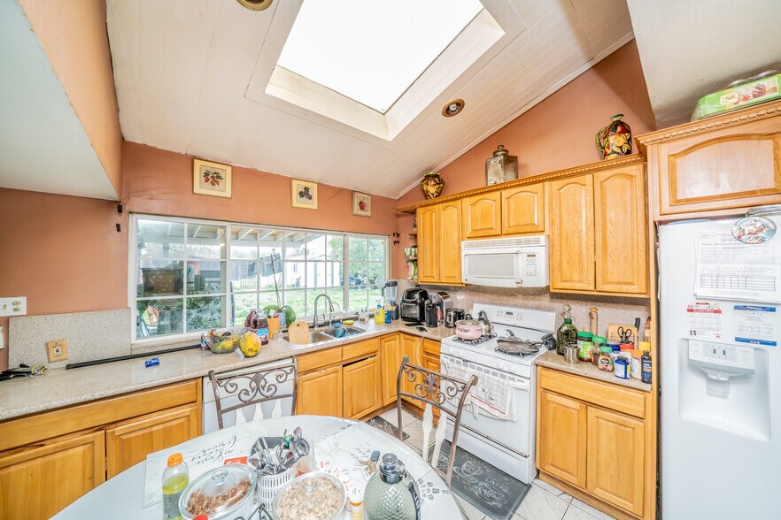 More Photos Of 19340 Jurupa Ave, Bloomington Land For Sale