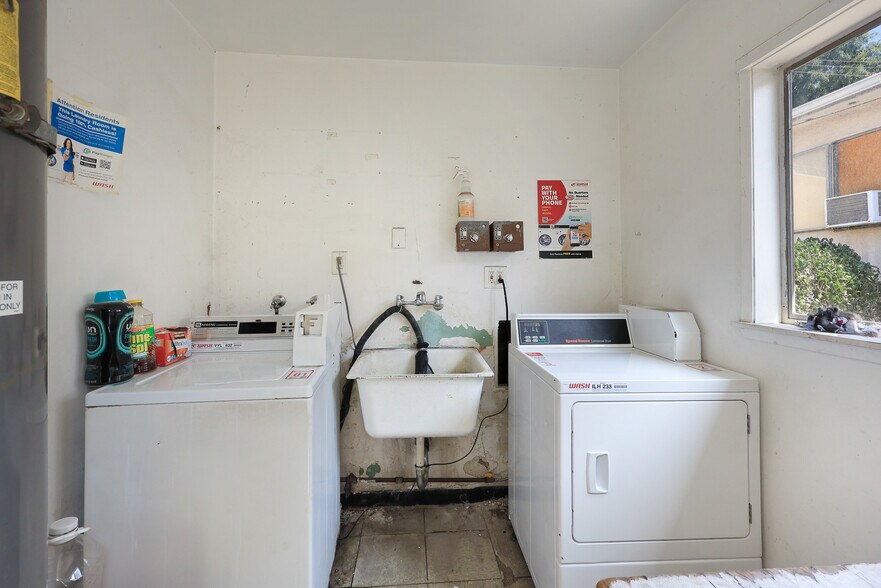 More Photos Of 600 W Mines Ave, Montebello Apartments For Sale