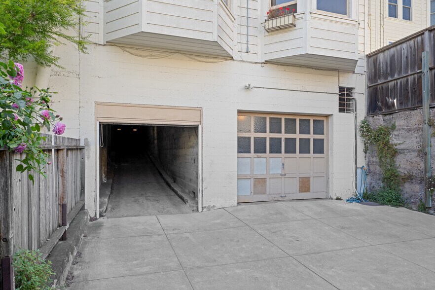 More Photos Of 59 Collingwood St, San Francisco Apartments For Sale