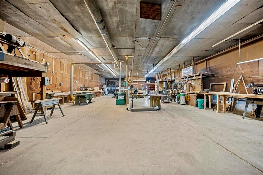 More Photos Of 1305 Seaton Ave, Greenup Warehouse For Sale