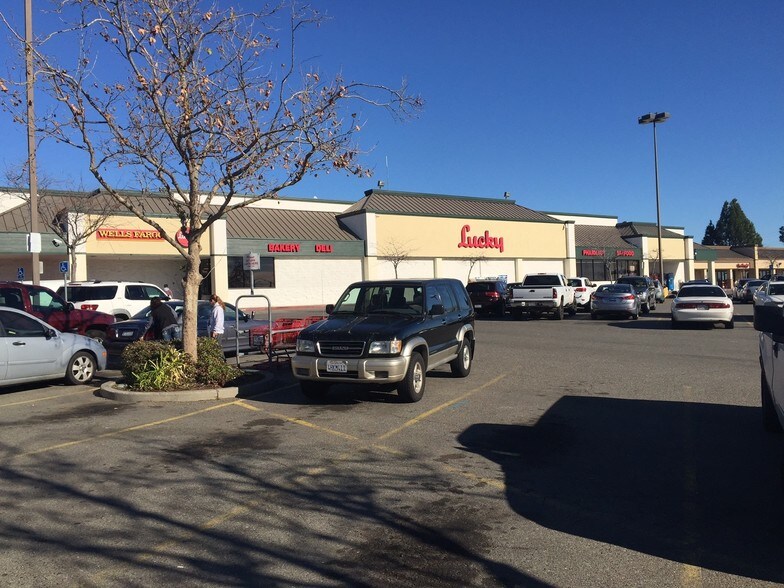 More Photos Of 779-789 E Monte Vista Ave, Vacaville General Retail For Lease