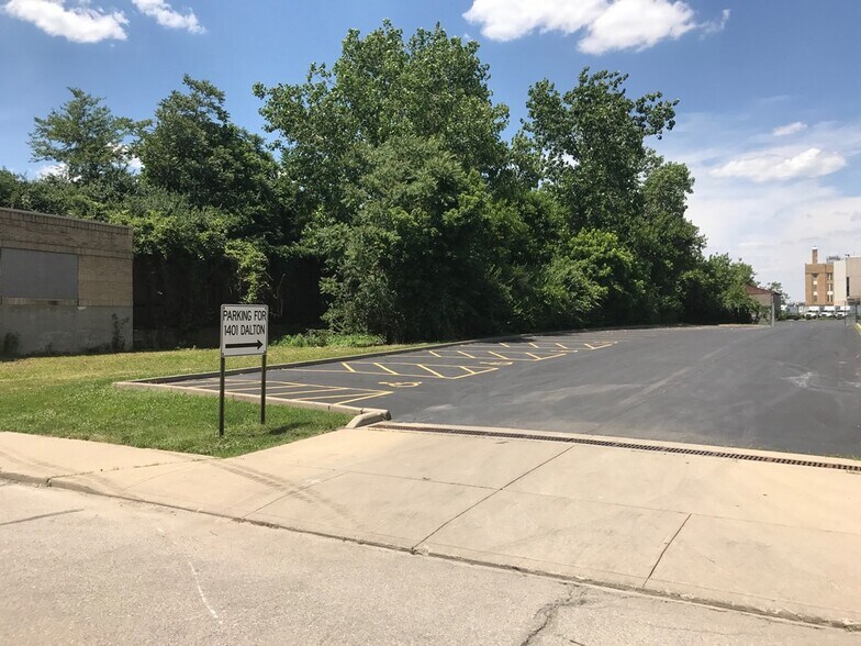 More Photos Of 1401 Dalton Ave, Cincinnati Warehouse For Lease
