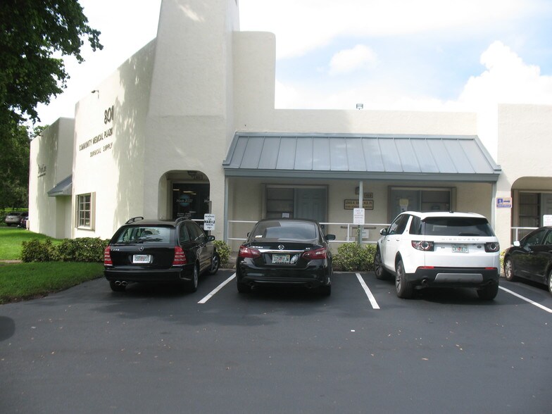 Primary Photo Of 801 Meadows Rd, Boca Raton Medical For Lease