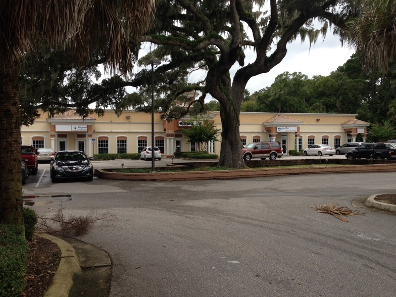 More Photos Of 136 N Orchard St, Ormond Beach General Retail For Lease