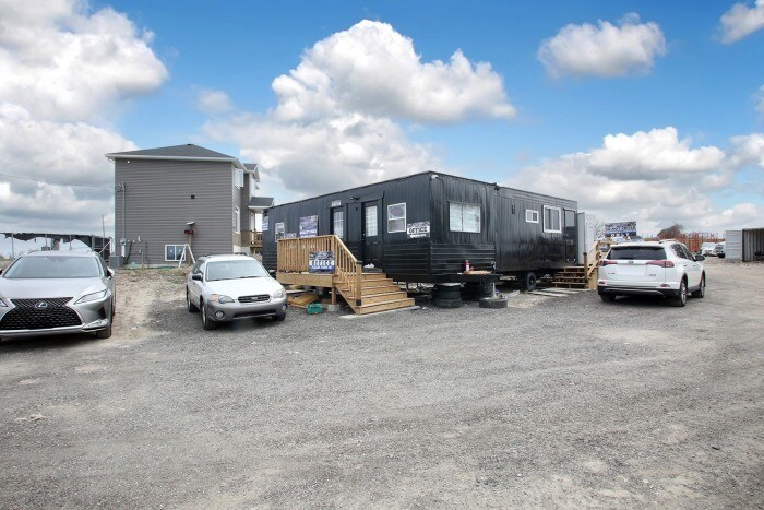 More Photos Of 15550 Simcoe St, Cannington Auto Salvage Facility For Sale