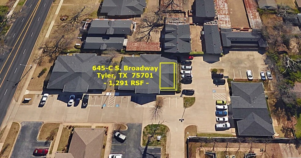More Photos Of 645 S Broadway Ave, Tyler Office For Lease