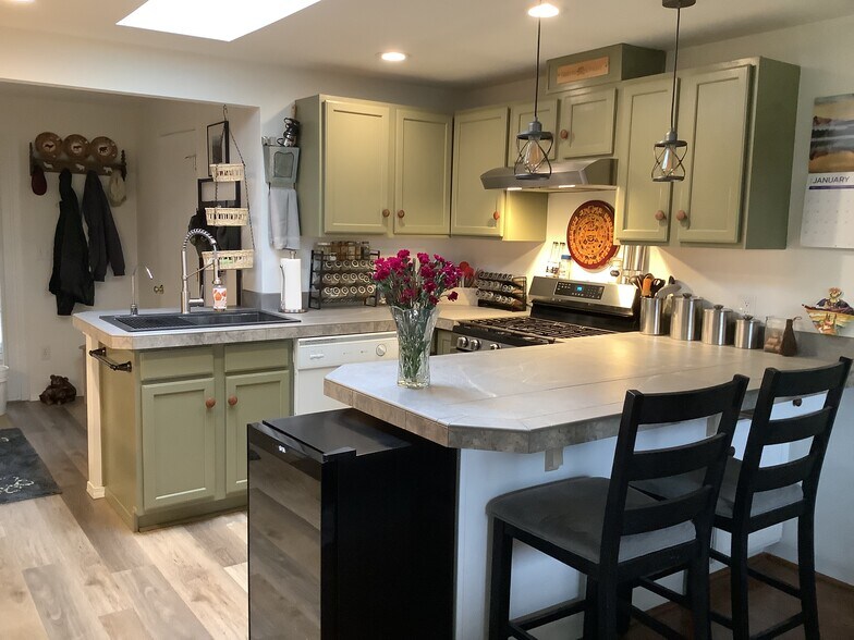 More Photos Of 3102 Chicken Coop Rd, Sequim Specialty For Sale