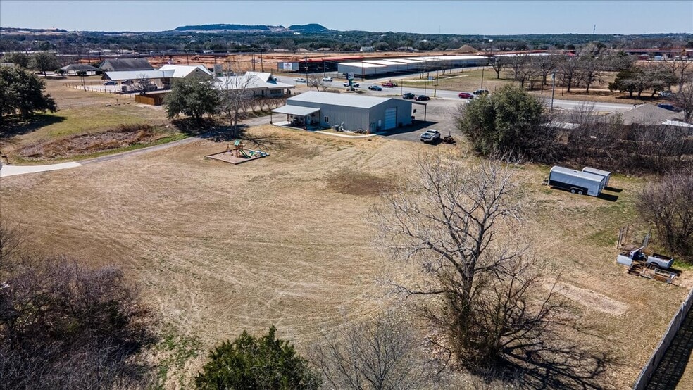 More Photos Of 1817 S Morgan St, Granbury Auto Dealership For Sale