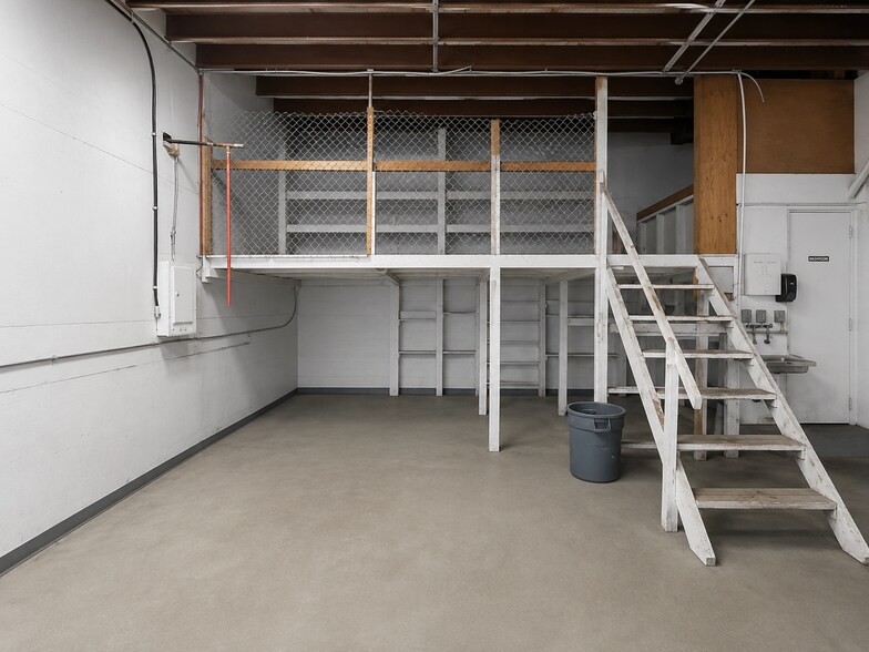 More Photos Of 12205 116th Ave, Surrey Service For Sale