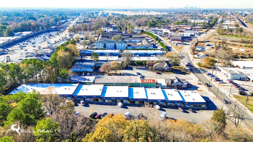 More Photos Of 5891 New Peachtree Rd, Doraville Warehouse For Lease