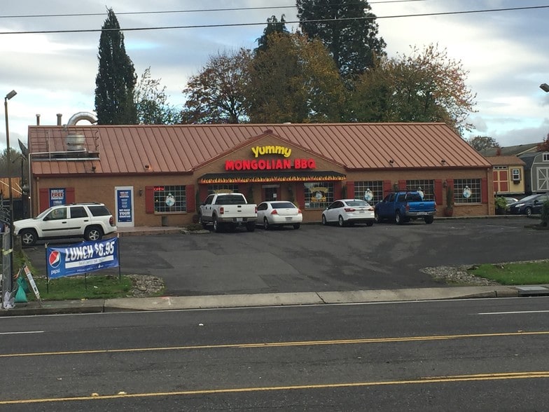 More Photos Of 8505 & 8513 NE Highway 99, Vancouver Restaurant For Sale