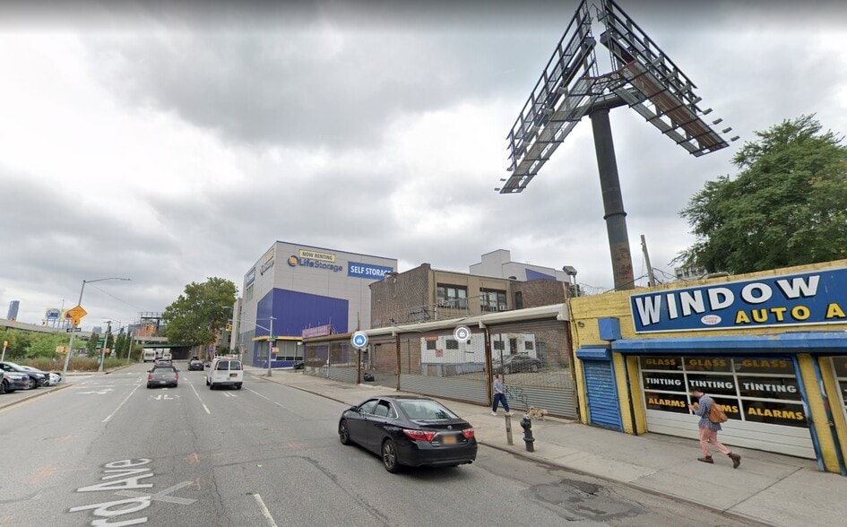 More Photos Of 122 18th St, Brooklyn Land For Lease