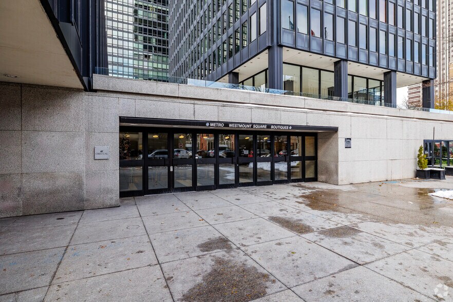 More Photos Of 1 Car Westmount, Westmount Unknown For Lease