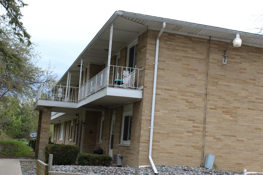 More Photos Of 1410 S Center Rd, Saginaw Apartments For Sale