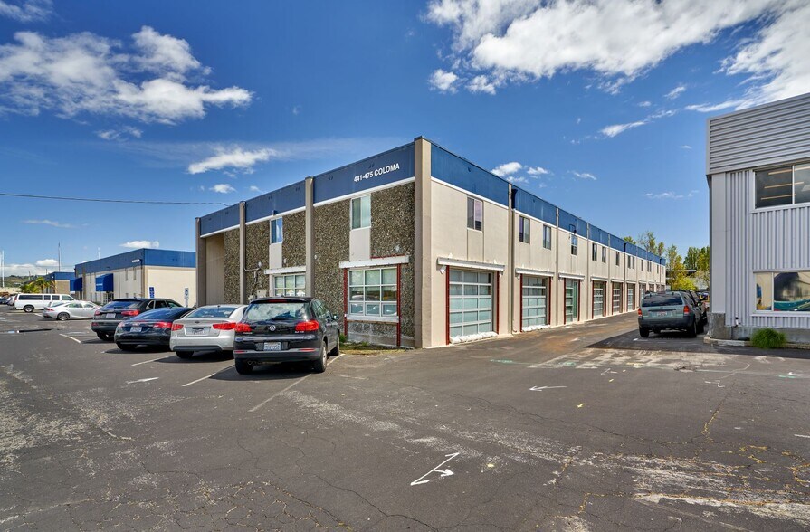 More Photos Of 441-475 Coloma St, Sausalito Light Manufacturing For Lease