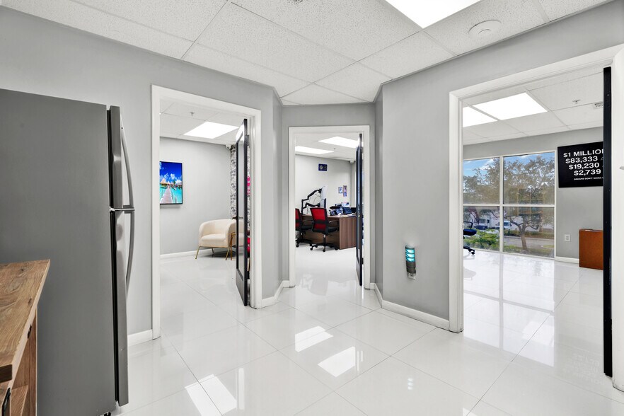 More Photos Of 7860 NW 46th St, Doral Distribution For Lease