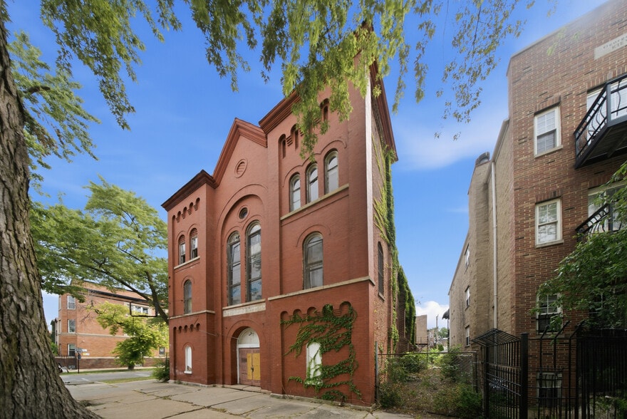 More Photos Of 1457 Talman Ave, Chicago Specialty For Sale