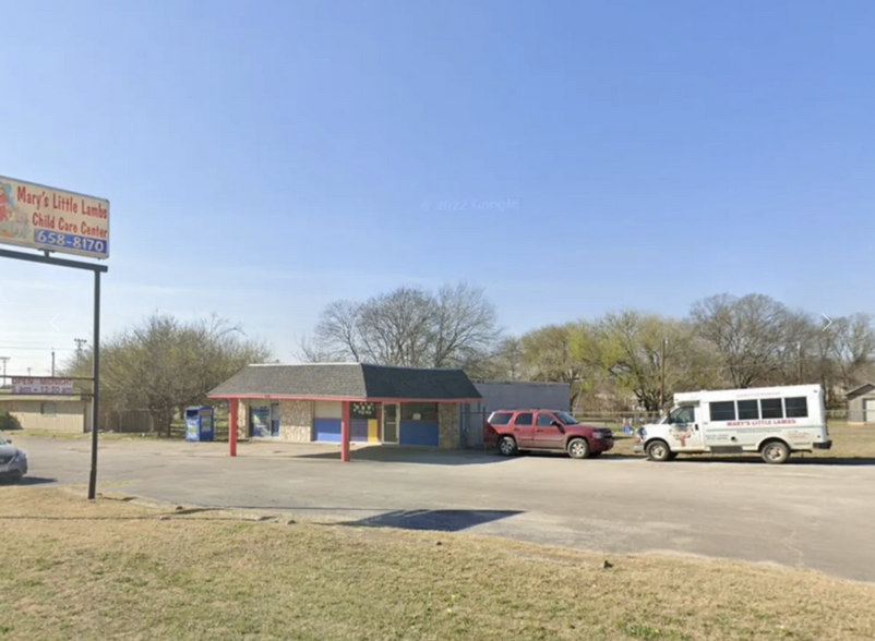 Primary Photo Of 1271 Oak St, Schertz Schools For Sale