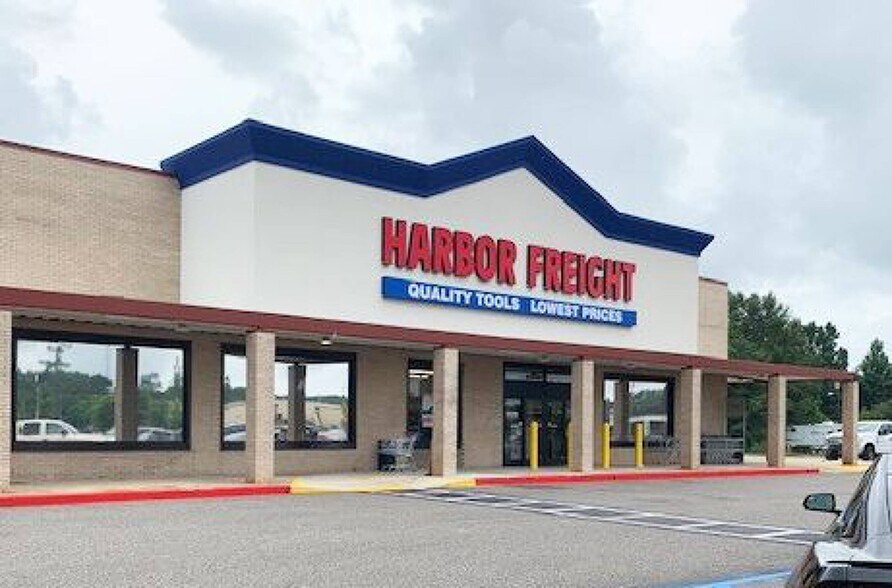 Primary Photo Of 781 Highway 43, Picayune General Retail For Lease