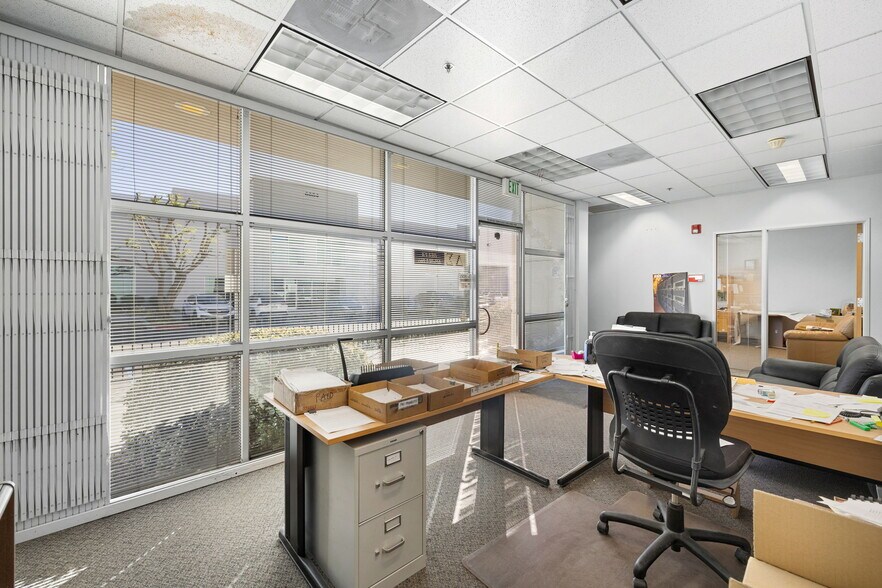 More Photos Of 6690 Doolittle Ave, Riverside Warehouse For Sale