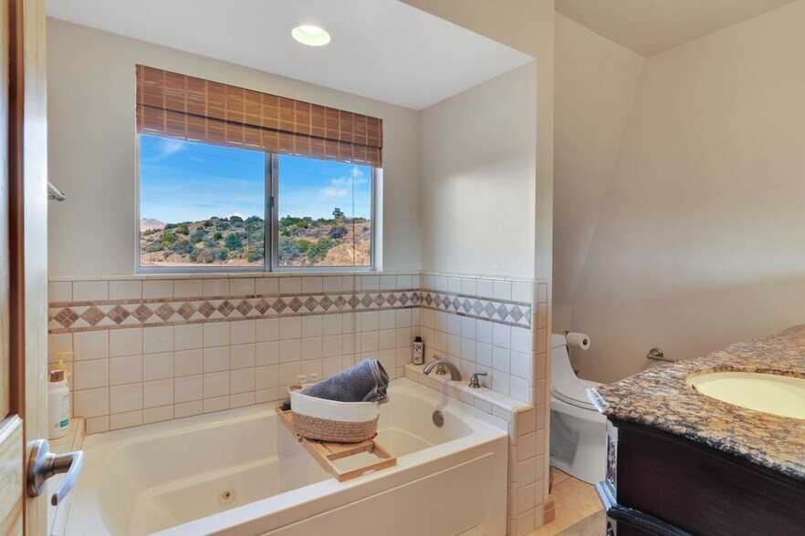 More Photos Of 70111 State Highway 74, Mountain Center Restaurant For Sale