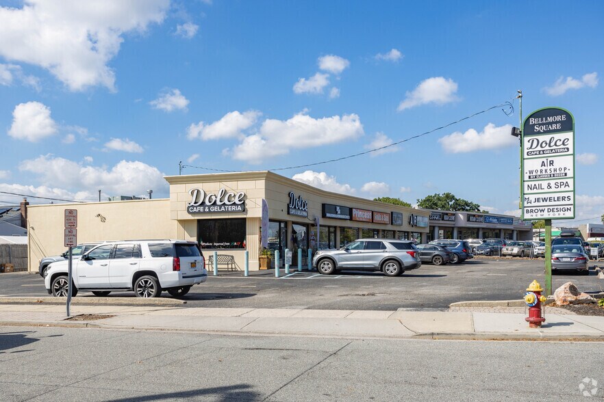 More Photos Of 2928-2942 Merrick Rd, Bellmore Storefront For Lease