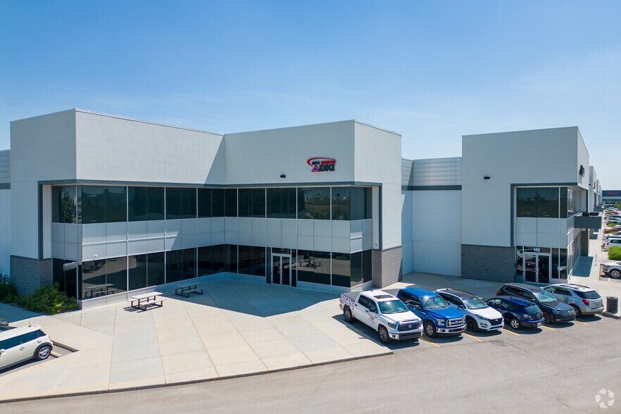 More Photos Of 1610 104th Ave NE, Calgary Warehouse For Lease