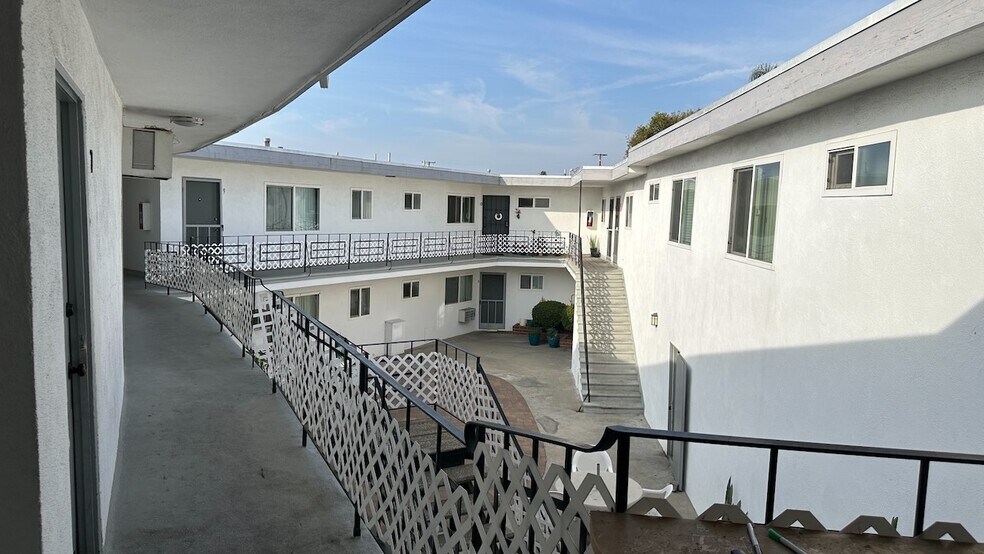 More Photos Of 11506 Obert Ave, Whittier Apartments For Sale