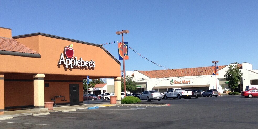 More Photos Of 820-940 W Henderson Ave, Porterville Unknown For Lease