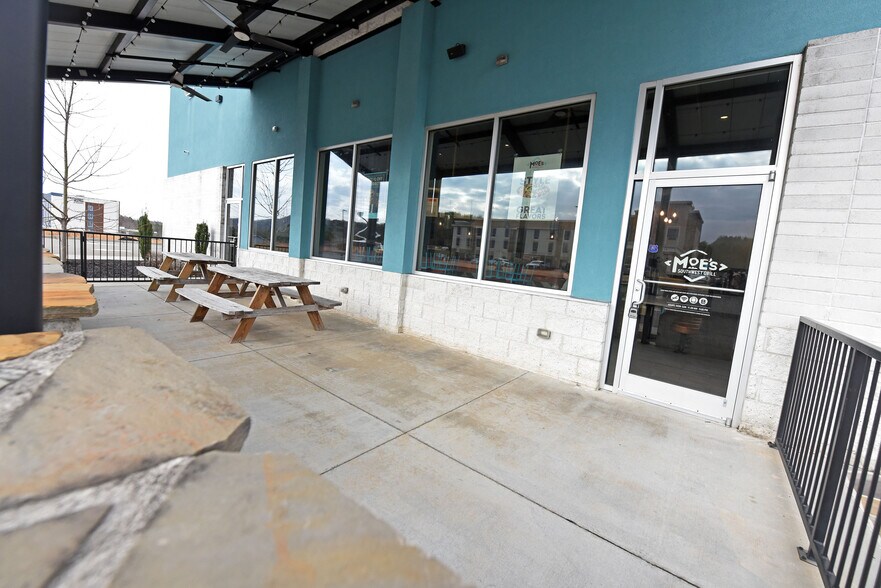 More Photos Of 212 Highland Pky, Ellijay Fast Food For Lease