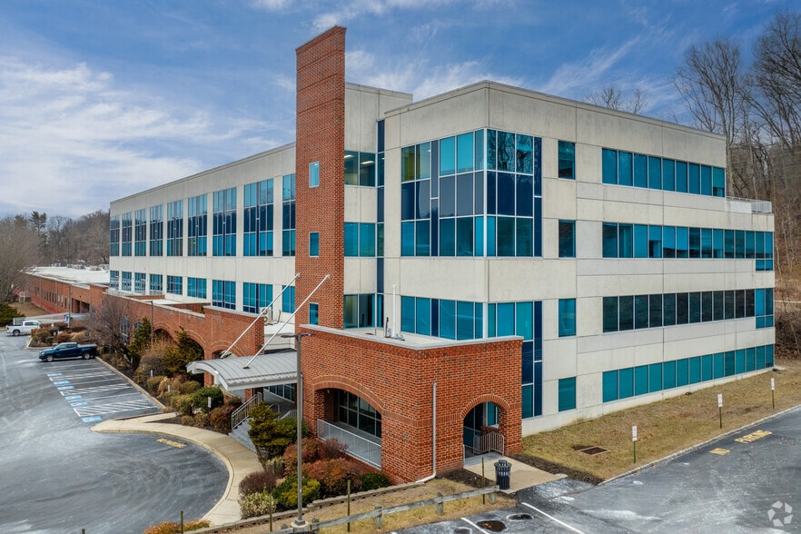 Primary Photo Of 1000 River Rd, Conshohocken Office For Lease