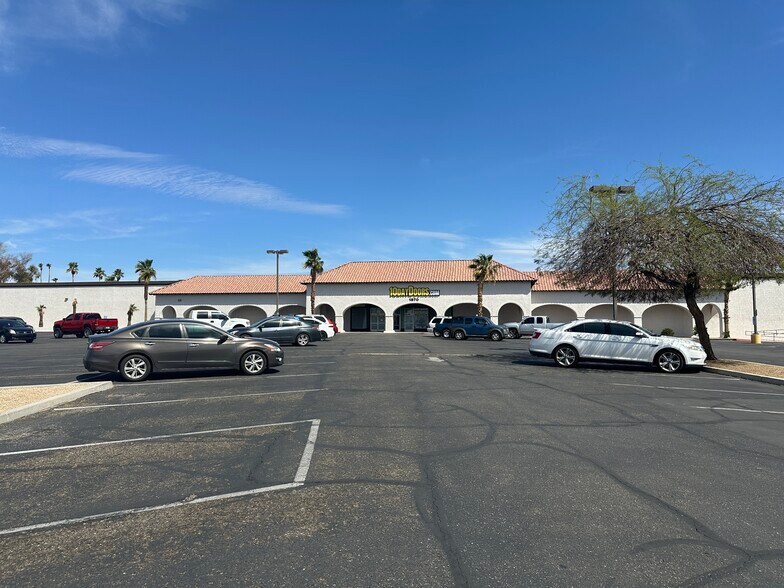 More Photos Of 1850-1870 Mcculloch Blvd N, Lake Havasu City General Retail For Sale