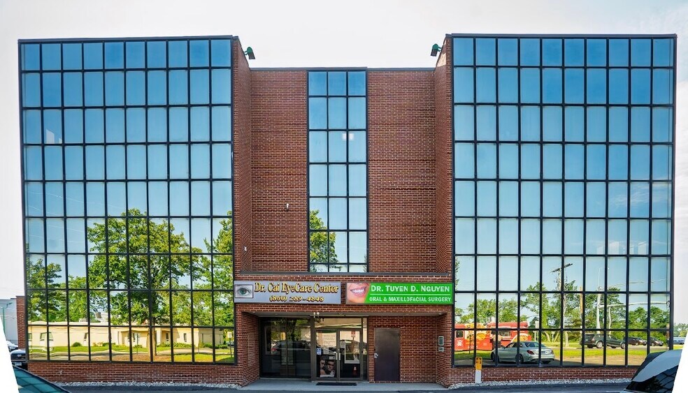 More Photos Of 477 Connecticut Blvd, East Hartford Medical For Lease
