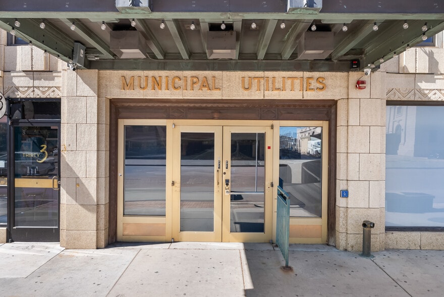 More Photos Of 18 S Nevada Ave, Colorado Springs General Retail For Sale