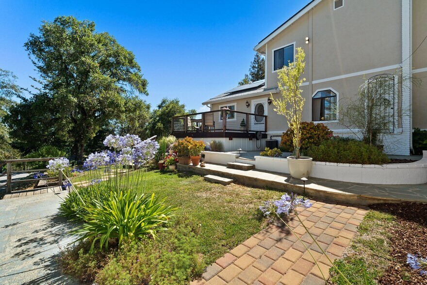 More Photos Of 7919 Empire Grade, Santa Cruz Multifamily For Sale