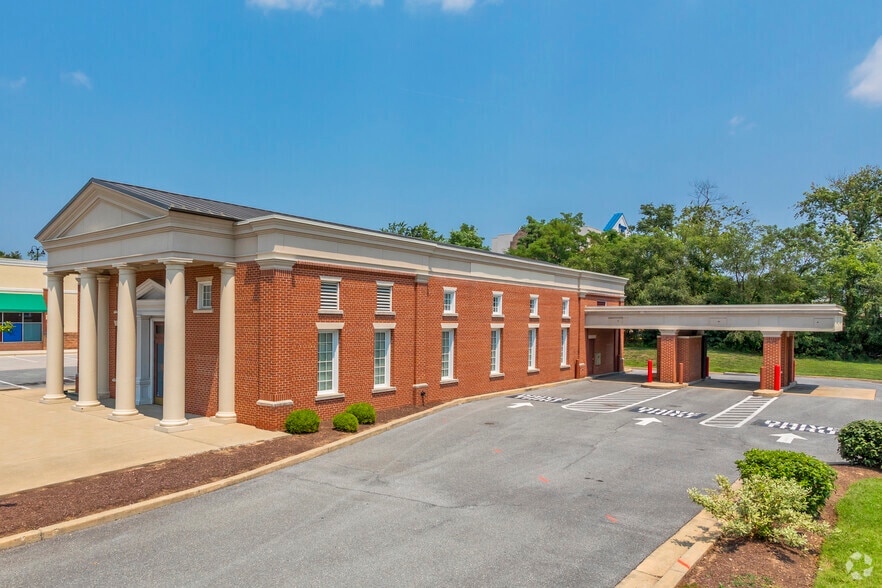 More Photos Of 13600 Baltimore Ave, Laurel Bank For Lease