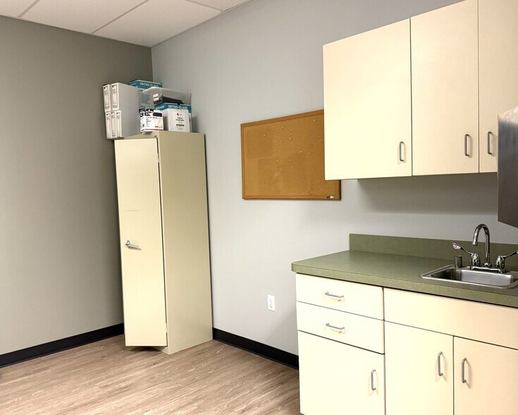 More Photos Of 300 Old Forge Ln, Kennett Square Medical For Lease