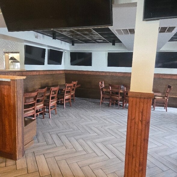 More Photos Of 2045 Brice Rd, Reynoldsburg Restaurant For Lease