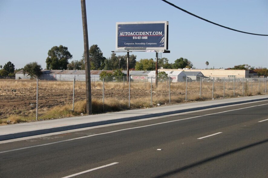 More Photos Of 7235 Watt Ave, North Highlands Land For Sale