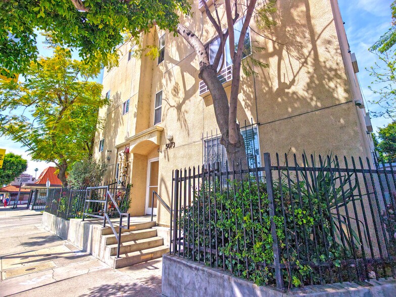 More Photos Of 5073 Huntington Dr N, Los Angeles Apartments For Sale