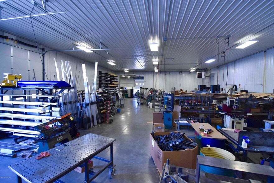 More Photos Of 1140 72nd St, Goodview Office For Lease