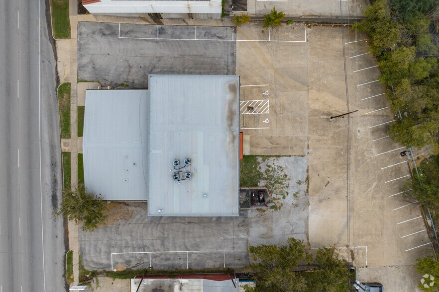 More Photos Of 2640 E Lancaster Ave, Fort Worth Religious Facility For Sale