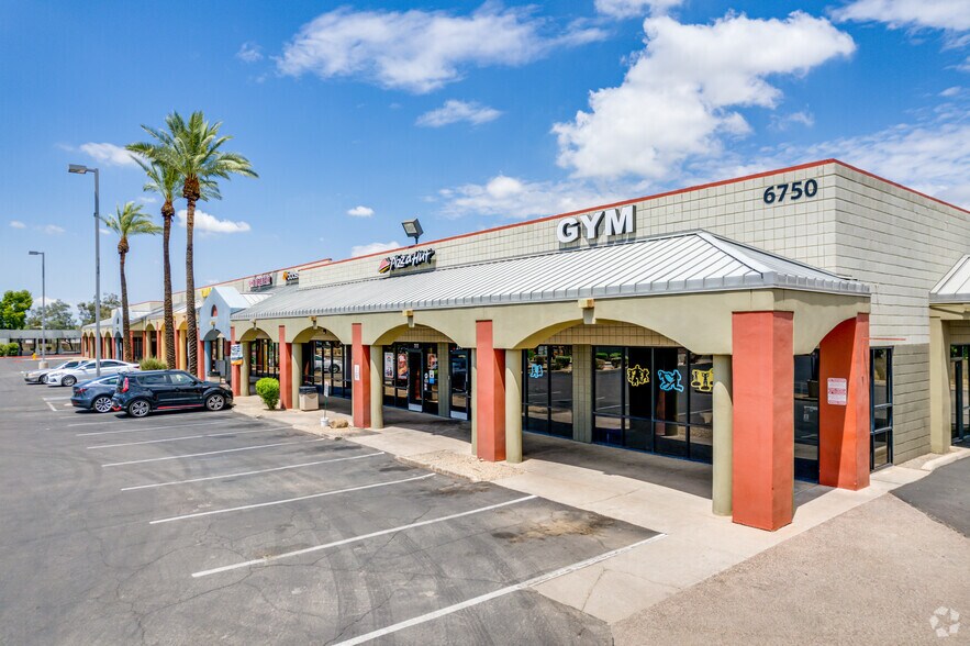 More Photos Of 6750 W Peoria Ave, Peoria Freestanding For Lease